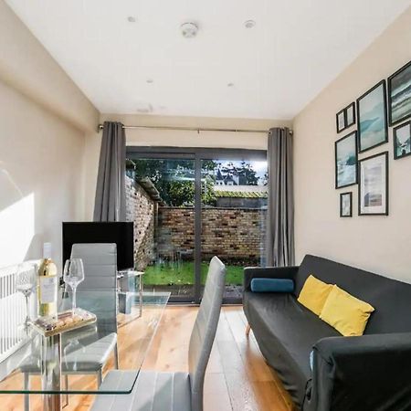 Pass The Keys Ealing Queen Of The Suburbs 2Bd Apartment Londyn Zewnętrze zdjęcie