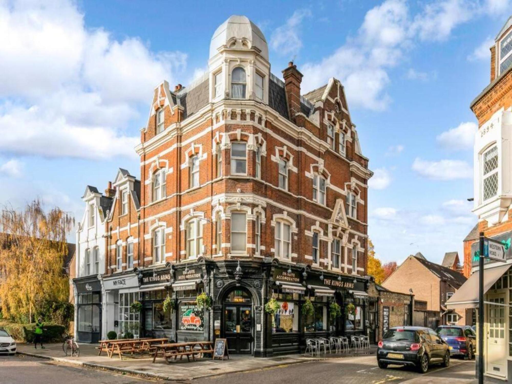 Pass The Keys Ealing Queen Of The Suburbs 2Bd Apartment Londyn Zewnętrze zdjęcie