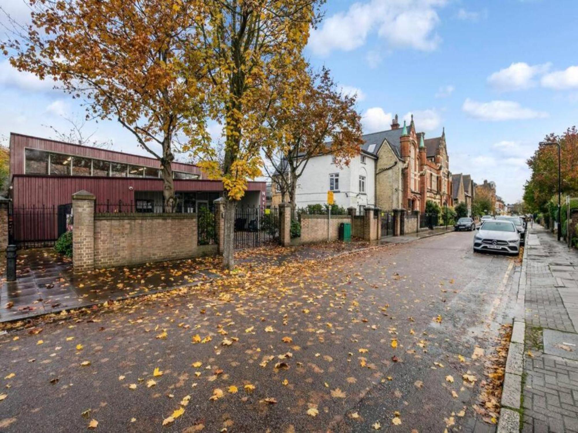 Pass The Keys Ealing Queen Of The Suburbs 2Bd Apartment Londyn Zewnętrze zdjęcie